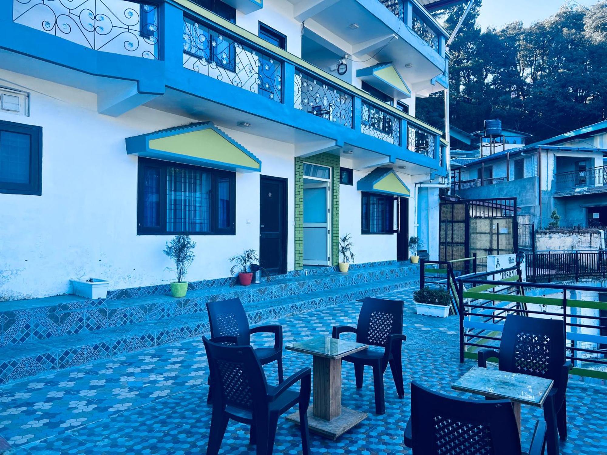 Irish Town Mussoorie Hotel Екстериор снимка