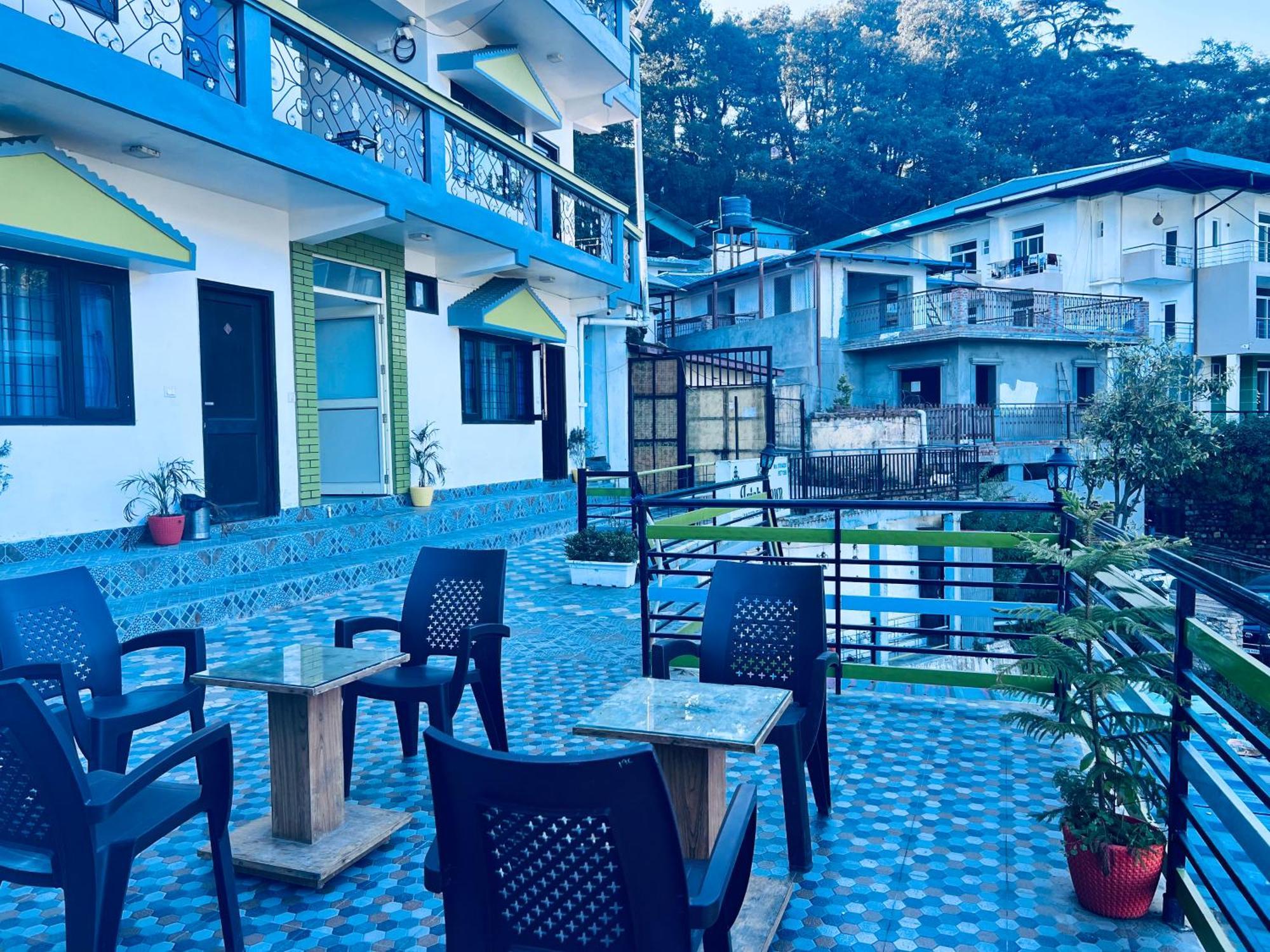 Irish Town Mussoorie Hotel Екстериор снимка